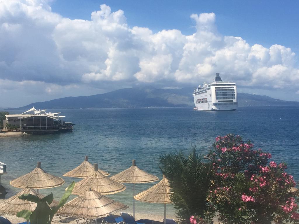 Royal Apartment Luxury Holiday For Queen And King Sarandë 外观 照片
